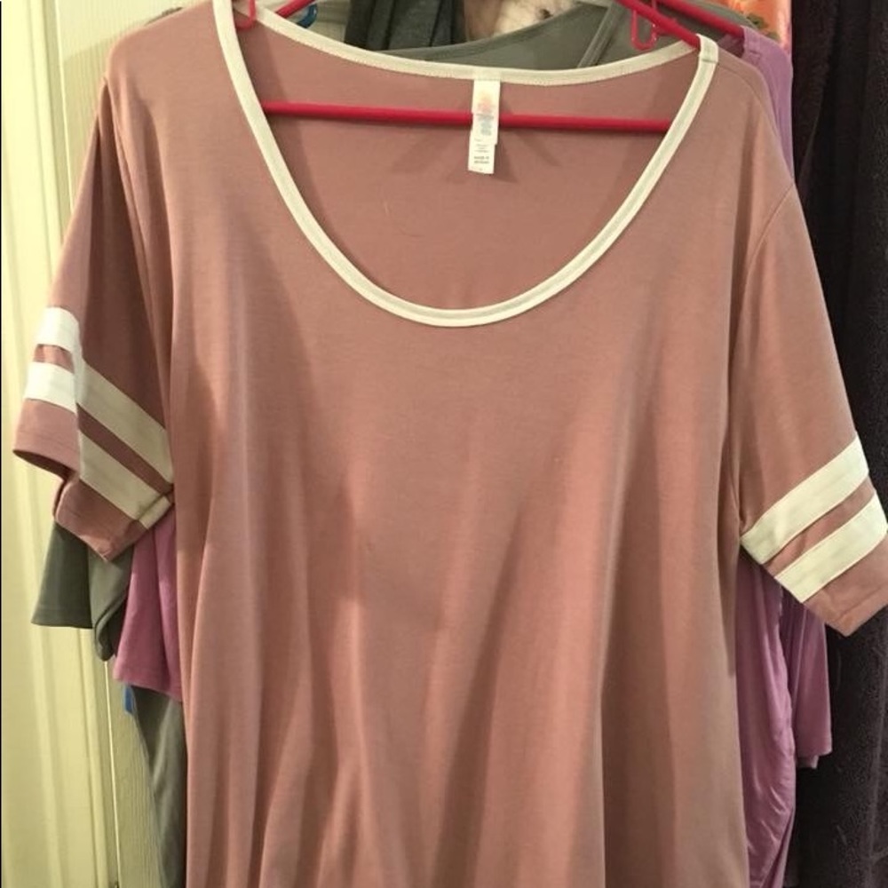 Lularoe Perfect T